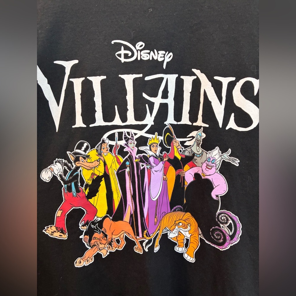 Disney Villains Black T-Shirt women small - Picture 2 of 5